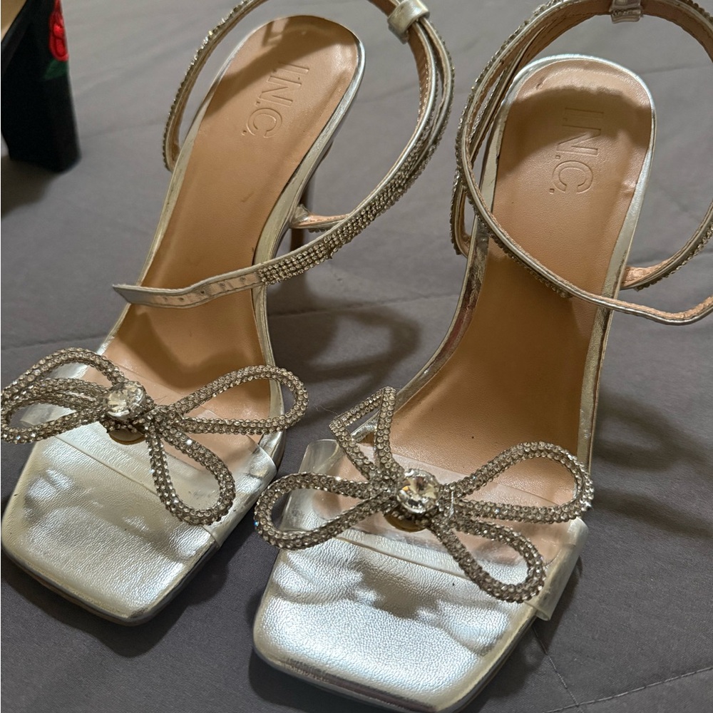 INC International Concepts Women's Metallic Silver Bow Heels